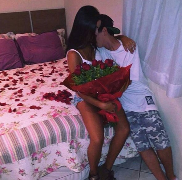 Rustylovequotes's tweet photo. A date like this pls 😚😉😍 https://t.co/iEaqLcEKEI