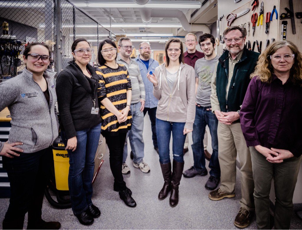 greenley7's tweet photo. @MITEHS 
Air sampling 3d printers with HSPH students https://t.co/K8ryLRkbW5