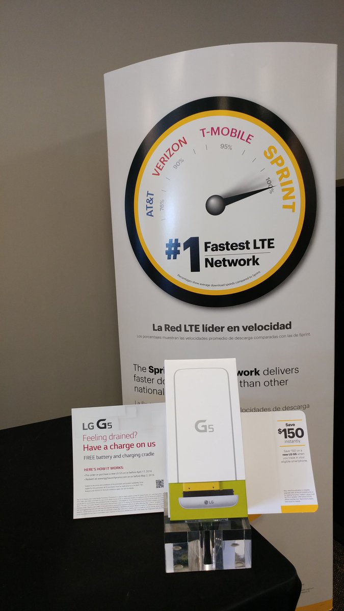 Manassas0467's tweet photo. Come to Manassas for the latest and greatest!! #LGG5SprintNE @SellWithLG @hbaker077 @addessoj https://t.co/BiJ5AeuPtV