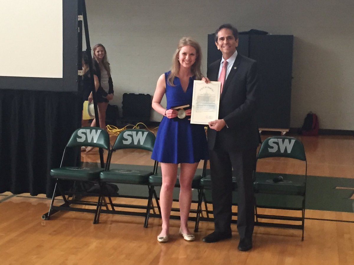 BVSWPrincipal's tweet photo. Congratulations to our Prudential Spirit of Service award winners and Sunflower Award winners! Proud of them all. https://t.co/MREAdHK1Dz