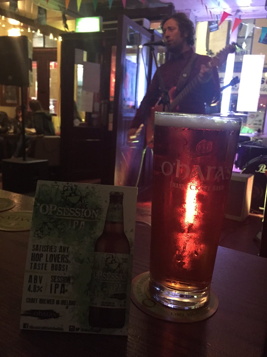 saloreilly's tweet photo. Ohh that #FridayFeeling in @TullysBarCarlow thanks to @OHarasBeers #opsession https://t.co/EBI41x2KuZ