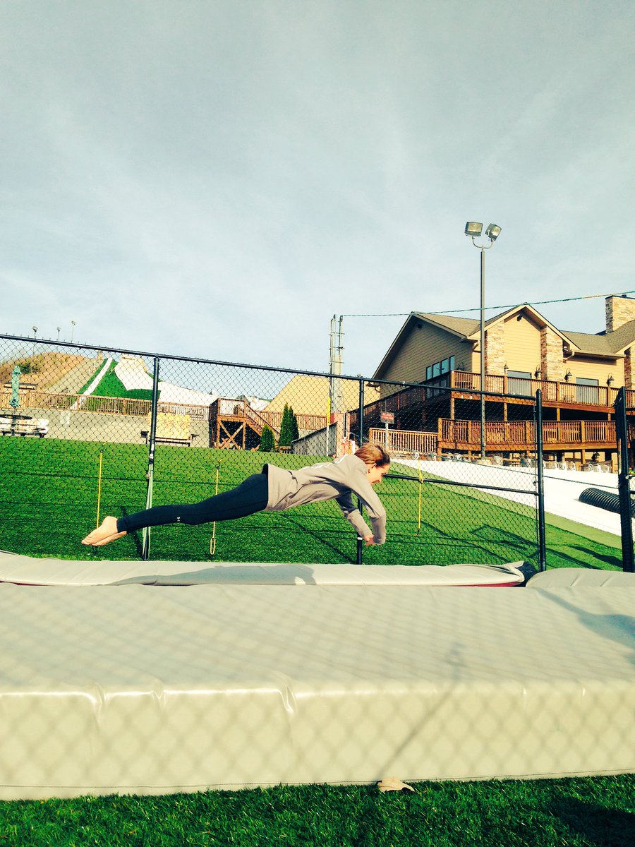 r3babe's tweet image. same #thatform