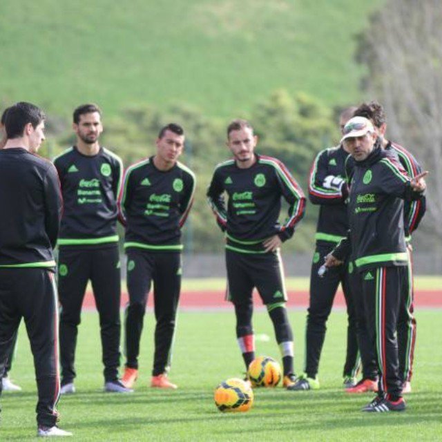 CEIDUNAM's tweet photo. #Futbol mexicano se prepara rumbo a #Río2016 ⚽️🇧🇷 by conadeoficial https://t.co/UDqWfSF9sX