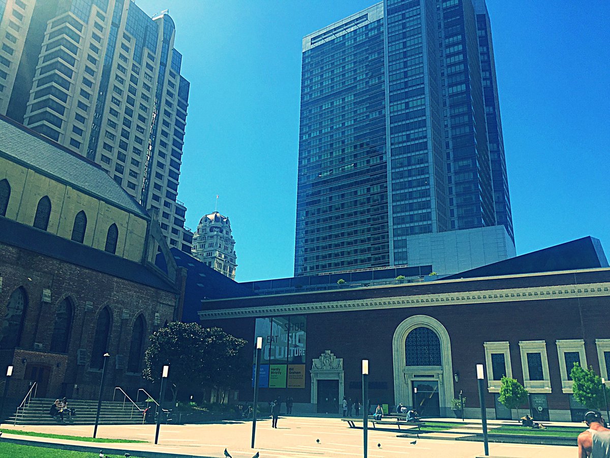 FoundersChair's tweet photo. Excited for @CollisionHQ - Who's coming!? #founderschair #crowdfounding #collaboration #noneedtogoalone https://t.co/mEiDcR8o6R