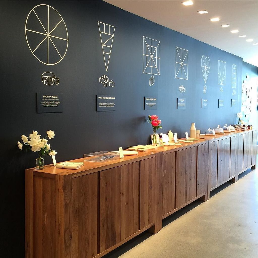 ichetkar's tweet photo. Interior design  for the 🇫🇷 #frenchcheeseboard  Waouooooow walls magnetic 
#visualmagnetics  #magneticwall  #ichetk… https://t.co/ijftonv4x6