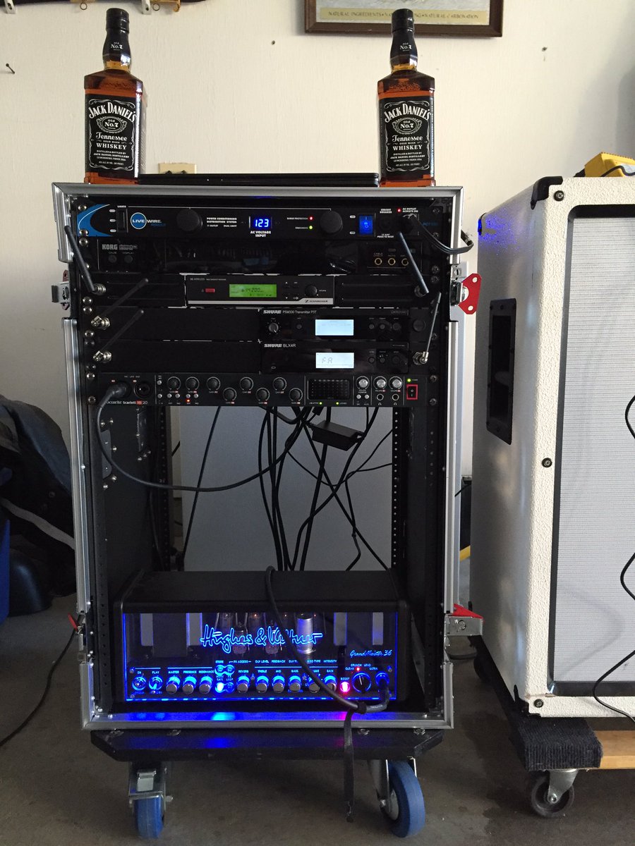 withoutdoubt_'s tweet image. Who's ready for the weekend?? We are! #bandpractice #cablesfordays #jackdaniels