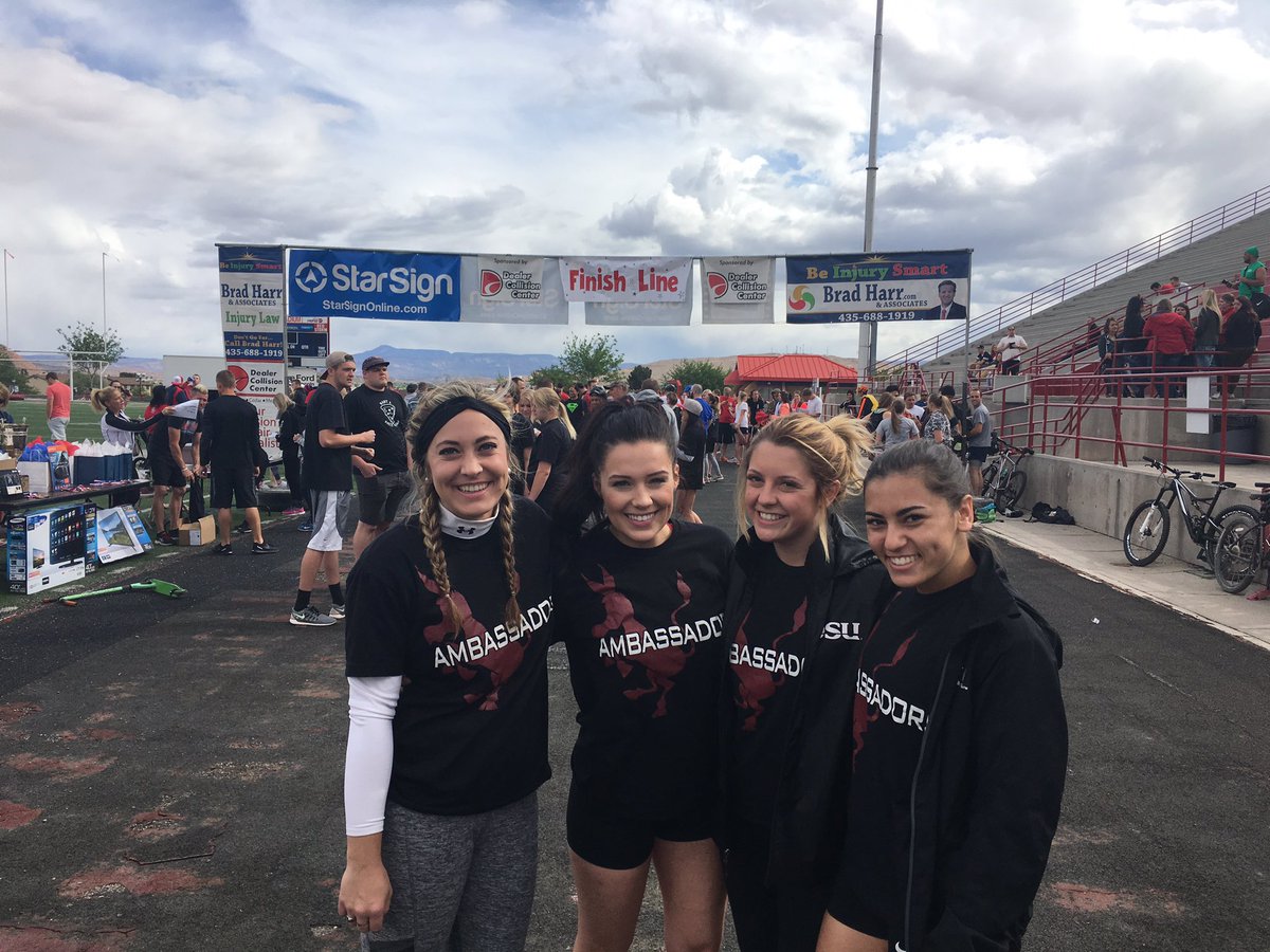 JanaeDSU's tweet photo. The Great Race was such a blast. Ambassadors killed it. #thedixielife #DixieBlazers https://t.co/lRdcb5vGKo