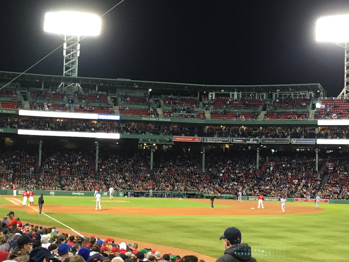 Ms_Emma_Ryder's tweet image. No better way to start April break! #GoSox #1Boston