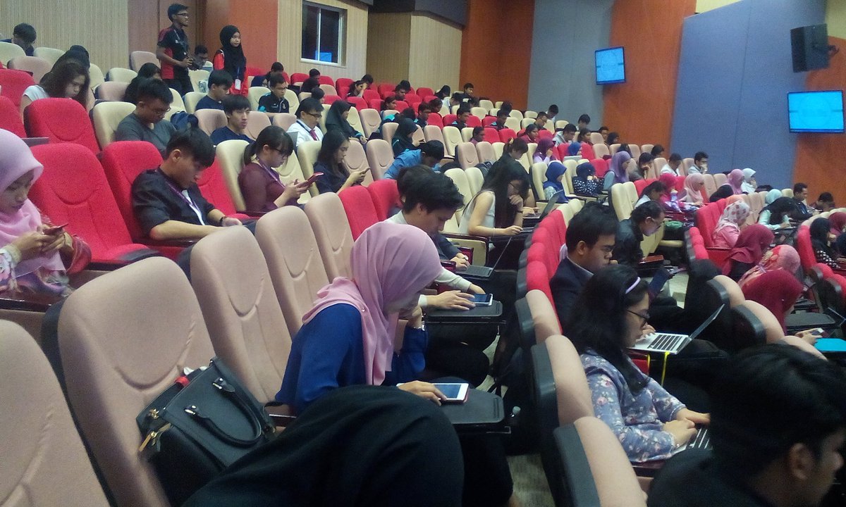 nurainannualong's tweet photo. Preliminary Round . The most common cause of bacterial meningitis is ? 👻
#IVMO #intervarsitymedicolympiad https://t.co/Ed5iRtFylh