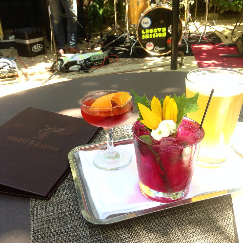 Making Monday so much better w/ yummy  #cocktails <a href="/GooseGanderNapa/">Goose & Gander</a> in lovely #NapaValley! #TheEatGuide
