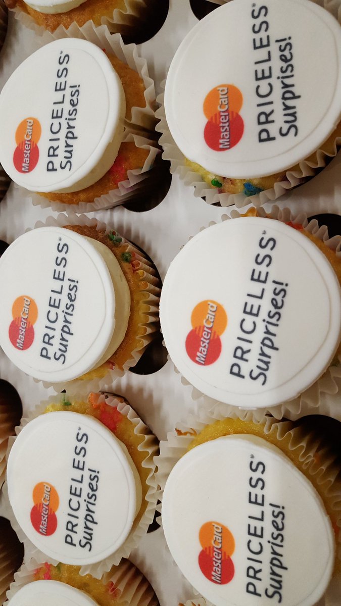 jodiebrinkerhof's tweet photo. Ideation, collaboration, integration and implementation....#AAhackathon #Admiration  @MasterCard @simplifycom https://t.co/H6SnuFPVyH