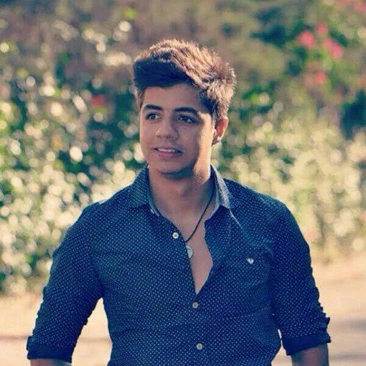 Nadiaaa79's tweet photo. Follow 👇#IhabAmir
➡@Ihab_Amir. 🎶🎸🎤
💃https://t.co/SvLOlI2EPl
#Shift4S7
#NightoGraphy
#ZXFLUX https://t.co/gKqPQSn7WC