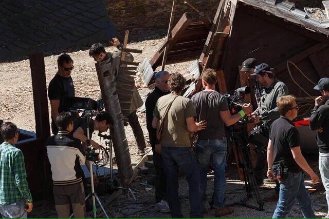 VIPsLoveTOP's tweet image. [PHOTO] T.O.P new Filming "Out Of Control" in Germany 140416 ©Owner #탑 #빅뱅 #TOP