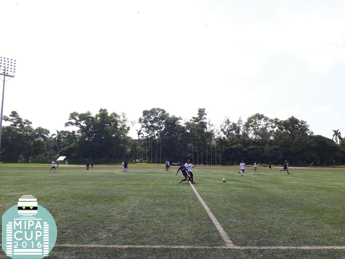 [PERTANDINGAN SEPAKBOLA MIPA CUP]

Pertandingan sepakbola⚽ kedua dimenangkan oleh: Kimia (2) vs Biologi (1)🏃🏃