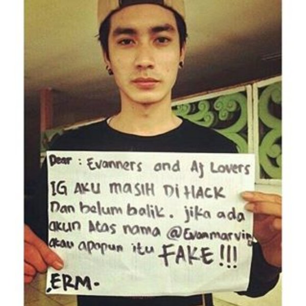 FansEvanIvan06's tweet photo. @EvanMarvino_ #DahsyatnyaEvanNersIndo #Evanners #evannersindonesia pengunguman nih!!! https://t.co/DaPeOn4hod