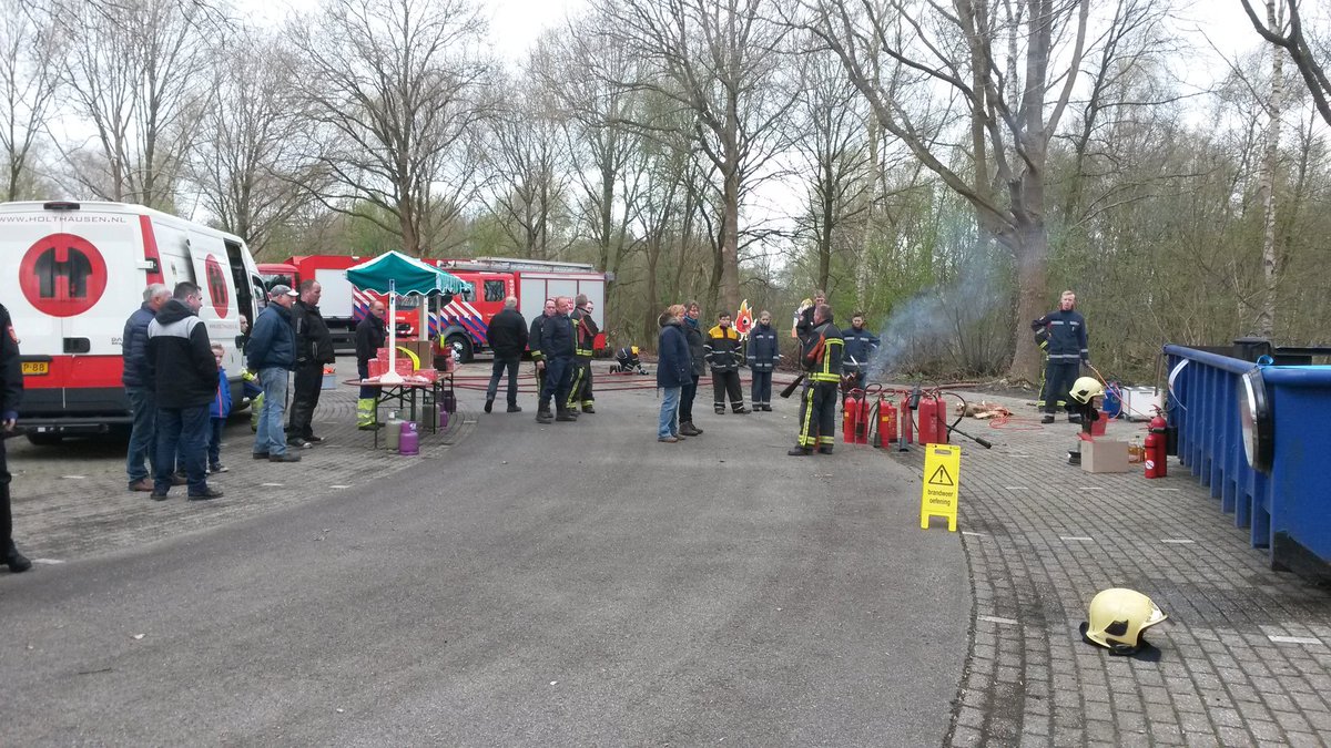 De 1e demo's op de preventiemarkt brandveilig wonen&amp;recreëren voor recreatieverenigingen rond het Paterswoldsemeer.