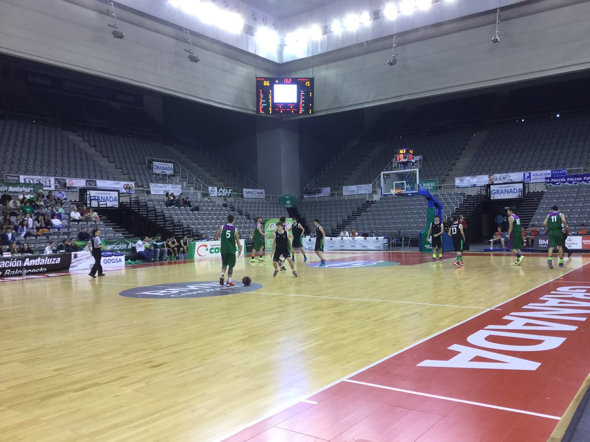 FAB_Andaluza's tweet photo. #CASEBA2016JM Final @unicajaCB 87 @cordobasketCD 15 https://t.co/p9GXVRvPhz