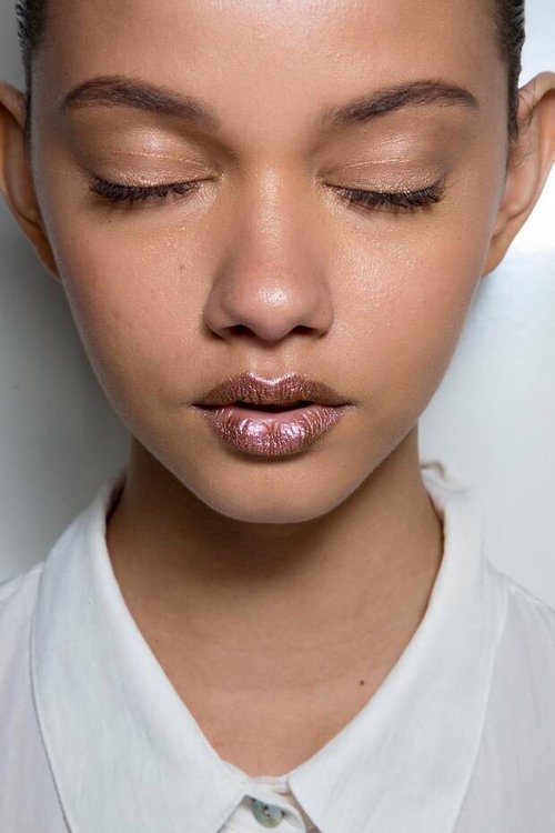 burberrylust's tweet photo. Backstage at Christian Dior Fall/Winter 2013 https://t.co/CmkyYnRytv
