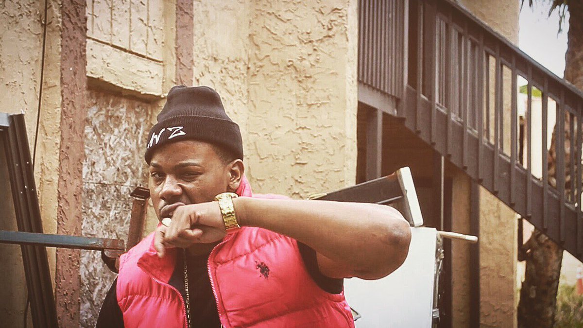 K4NGSTA's tweet photo. #DYNVZ  🏂  #Bars #Viral #Artist #Trending #Global #Trap 💸#HotNewHipHop #WorldStar ✨ #Freestyle2016 #NoChill #RTG 💣 https://t.co/dcRR5wRCkW