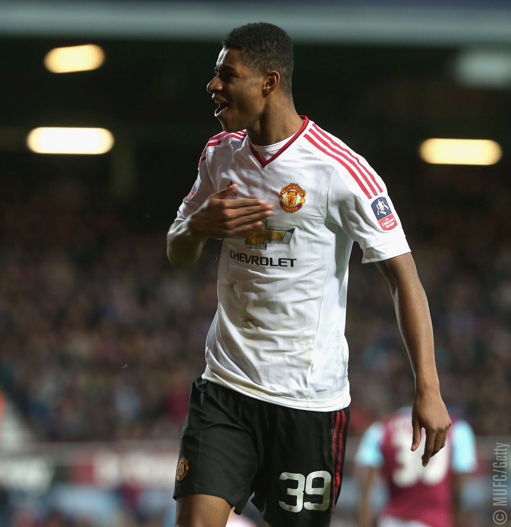 RedorDead07's tweet image. Bringing all #MUFC fans on twitter together
RT if you're a fan and follow everyone who RT's including ME #mufc