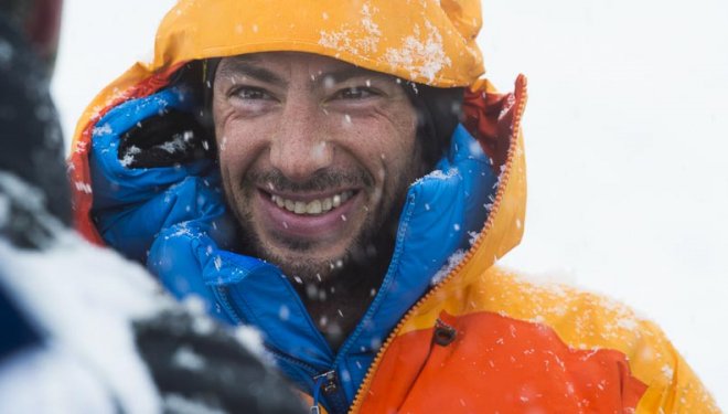 Kilian Jornet confirma que irá al Everest a finales del verano buff.ly/1Vv76eH