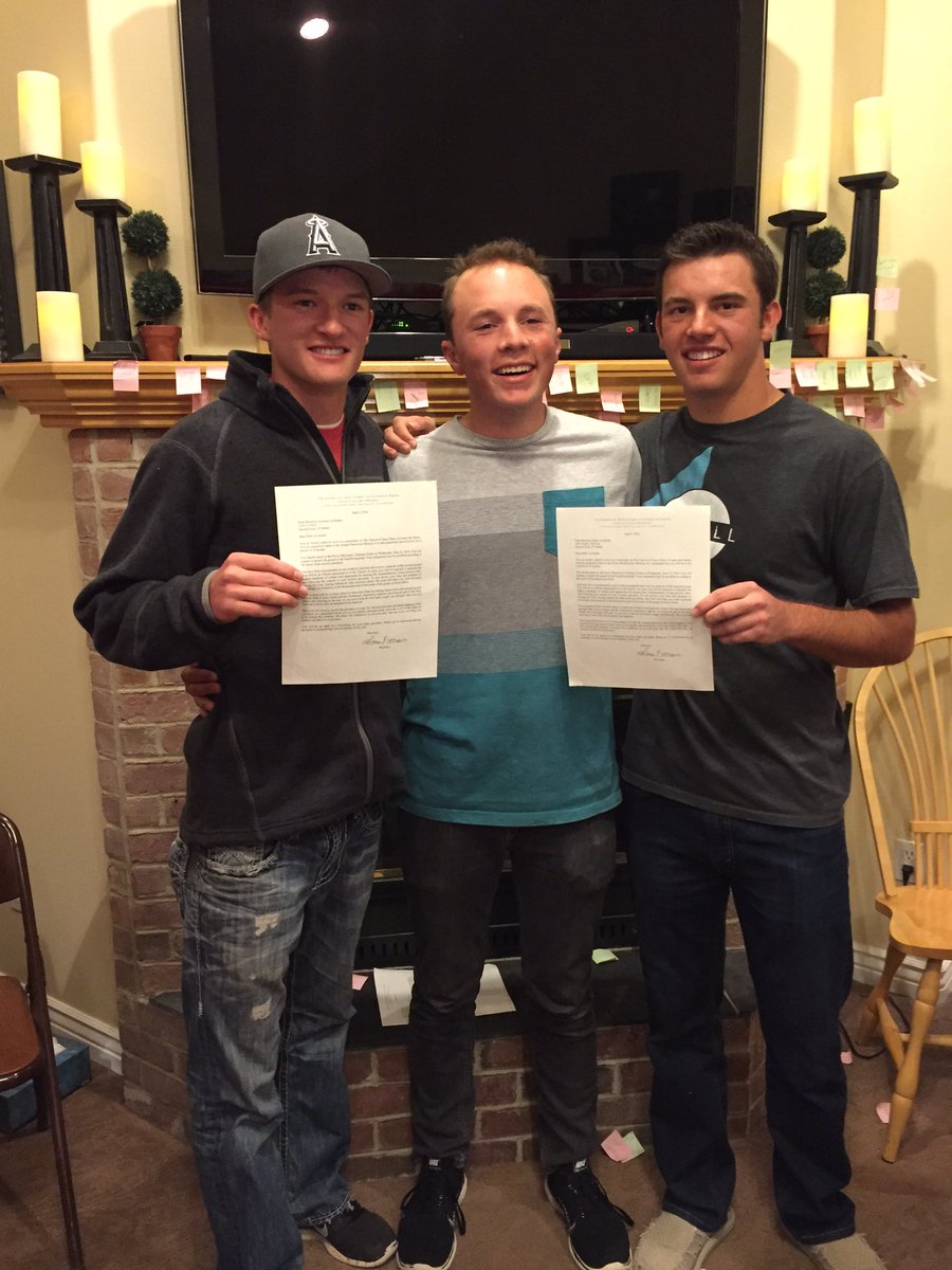 CodeSmiley's tweet photo. Bracken and Brandon will do amazing things in Canada and Texas!! https://t.co/3DbDYGdFJ9