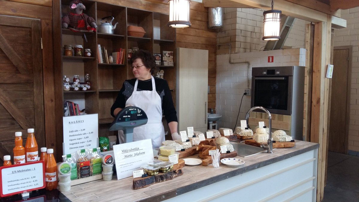 bodite_lv's tweet photo. Sieru degustàcija un pàrdośana sàksies! Nàc uz @R_Centraltirgus sakņu paviljonu, uz #bodite stendu. Nenokavè! https://t.co/DhAaxVI9Zr