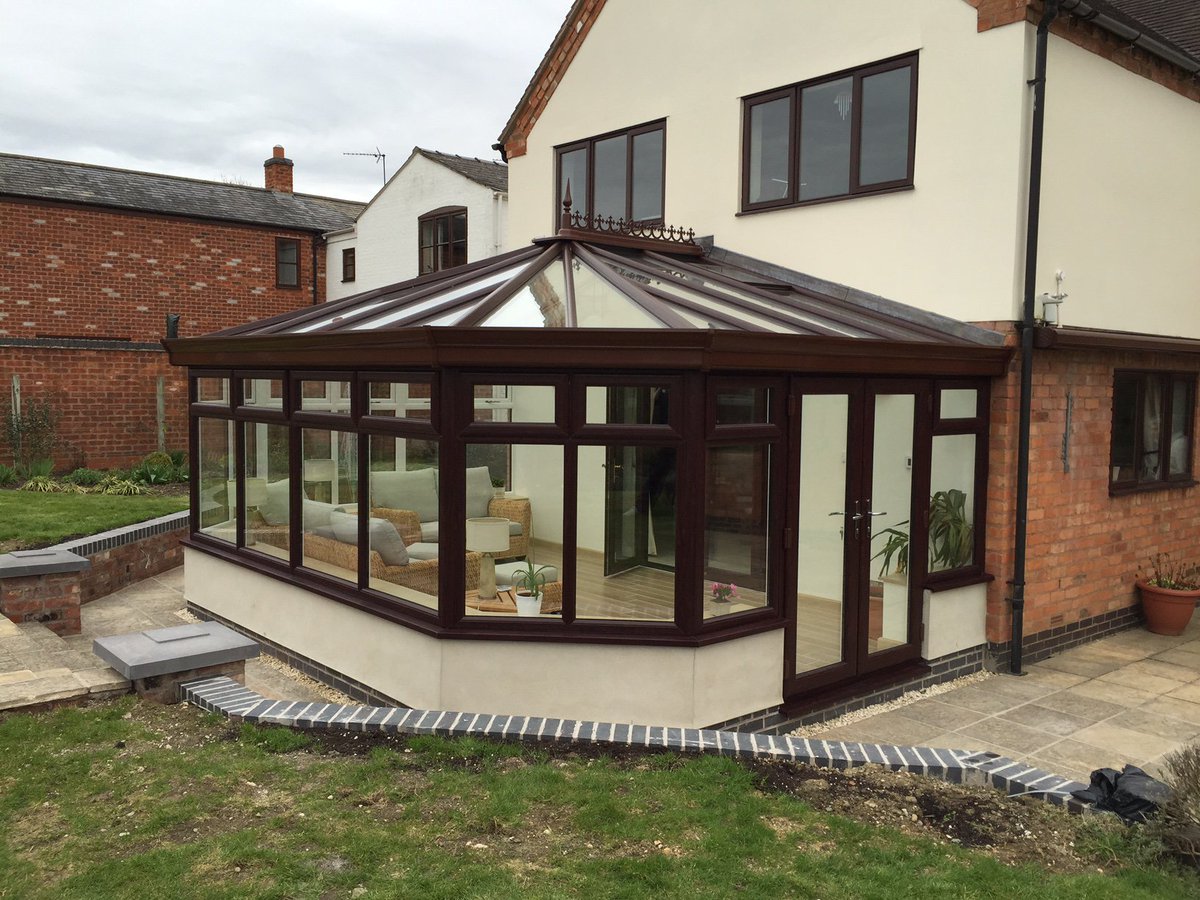 AvonbridgeLtd's tweet photo. Recently finished this new build #conservatory featuring aluminium cornice #pvc #selfcleanglass #stratforduponavon https://t.co/Gi2xo0ohhJ
