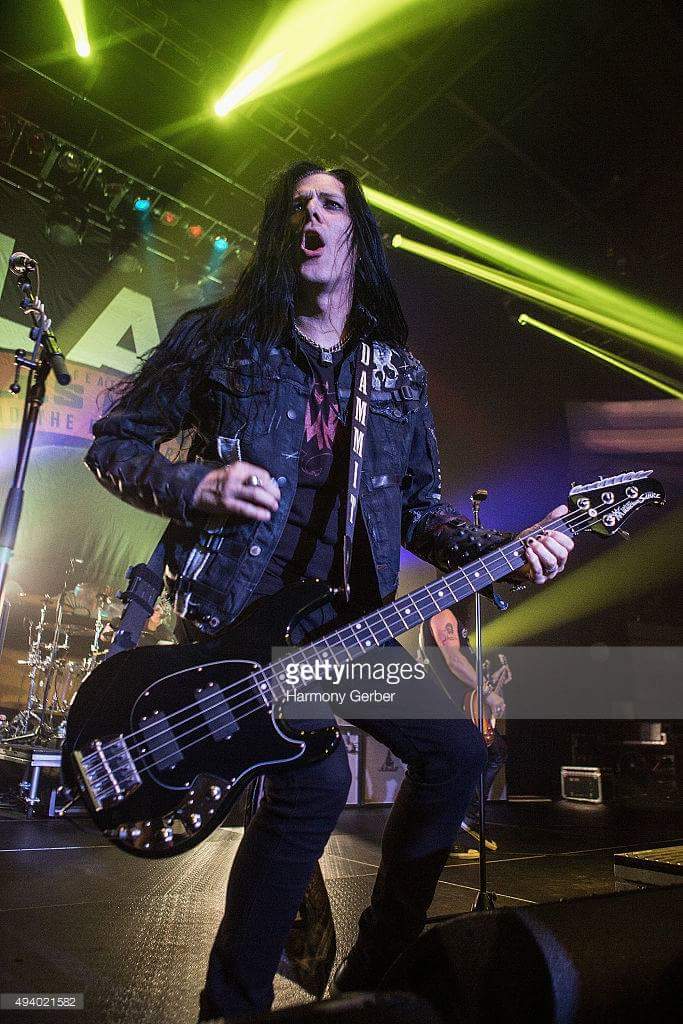 Happy Weekend Dammily!🙌🙌🙌