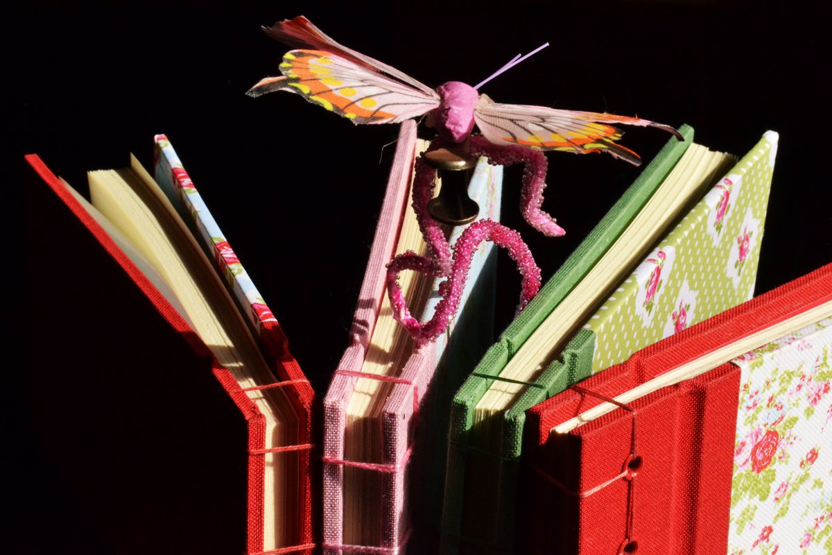 BBookbinding's tweet image. Taccuini Vintage-Spring in rilegatura giapponese #japanese  #primavera #butterfly #wonderland #handmade #bookbinding