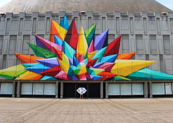 _Artish's tweet photo. Street artist Okuda San Miguel has created eccentrically colorful geometric street art. 
#streetart #design #Urban https://t.co/M3QPkpe33L