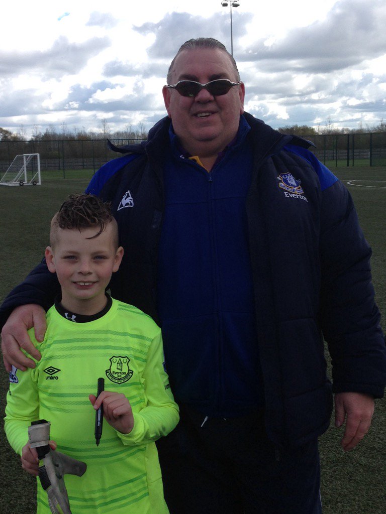 AbeIreland's tweet photo. @NevilleSouthall me with The one and only legend Big Nev 
Had a fab morning at finch farm ⚽️ https://t.co/KNpnrzJy5A
