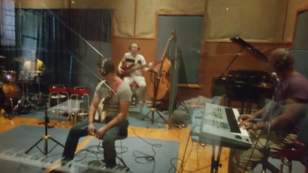 JohnnyJontas's tweet photo. Studio vibes with Johnny &amp; The Band https://t.co/6OKhH5pyD7