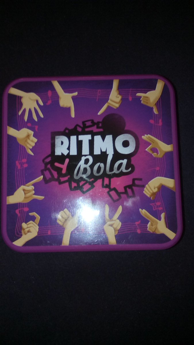 MCruzC32's tweet photo. #RitmoBola #Juegos #Inteligenciasmúltiples @Colegio_Brains @CrisMiralless @CristinaPel @MarivRuiz1 https://t.co/60vqfxemh5