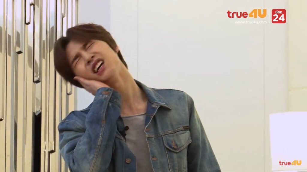 weatx's tweet photo. หลอกลวงกูชัดๆ 5555555555555 https://t.co/JOaB4wHtyk