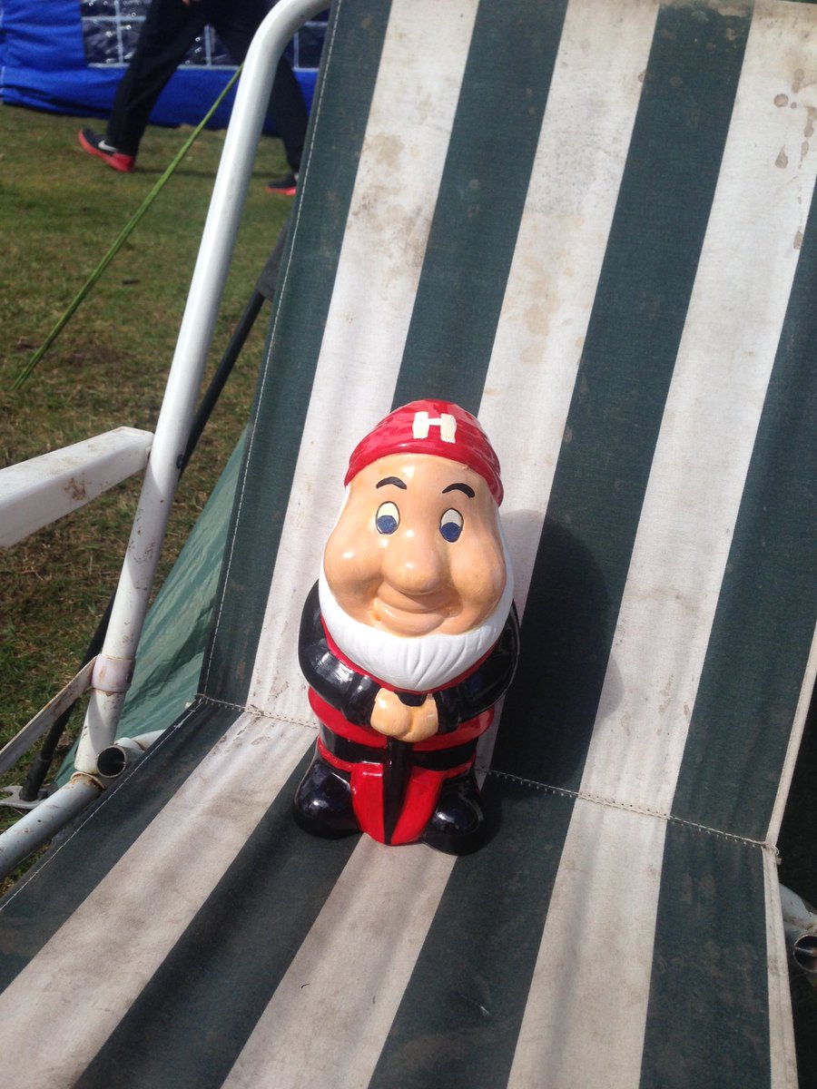 Good Luck to Everyone Racing the National Road Relays! Harrier is here to support.. Look out for him on the course!