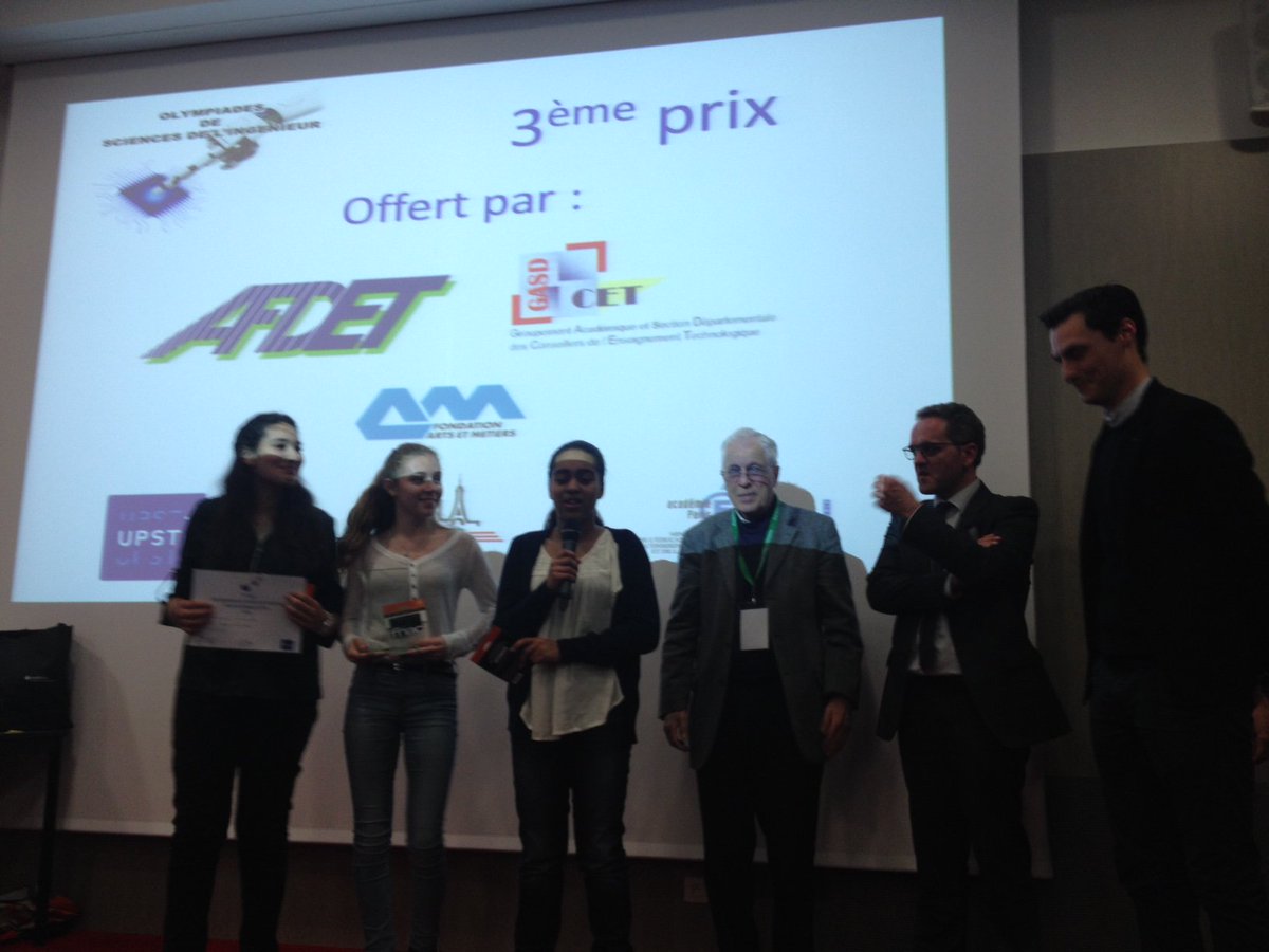 upstifr's tweet photo. #OlympiadesSI dans @Academie_Paris 3ème prix remis par AFDET et @AmFondation https://t.co/s77G7Vgsnf