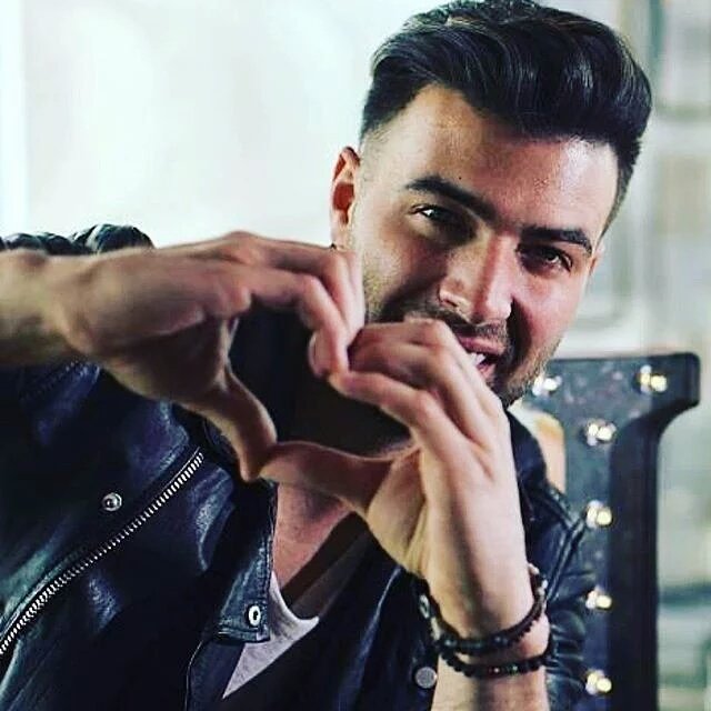 RandaaMh's tweet photo. Mi voto #N1CanalFiesta es para #Baby de @jencarlosmusic @canalfiesta Gracias @CarmeloVillar @dominguezja 2 https://t.co/XUd6F0WFrb