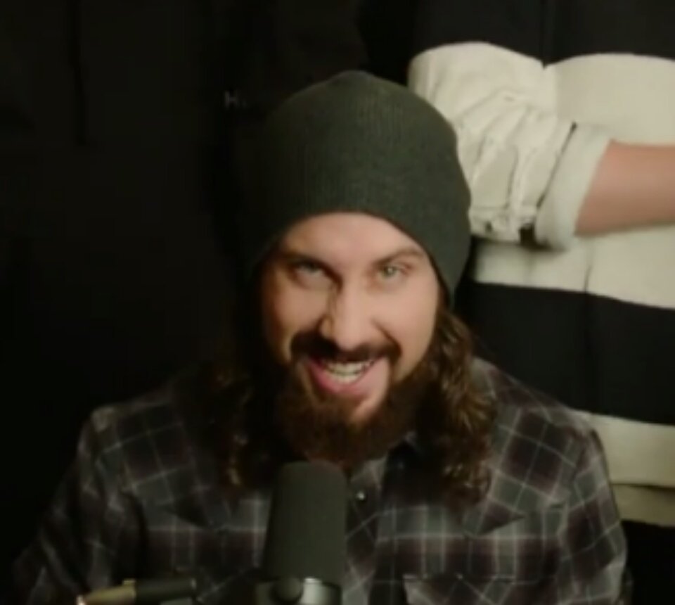 ptx_turkey's tweet photo. @Avi_Kaplan *when you try to look like a angry dragon but you're still so cute* https://t.co/32Tx9iOhkt