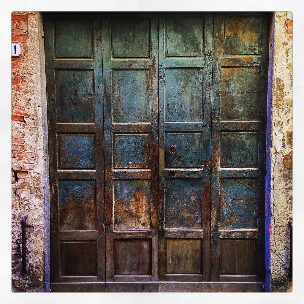WeTuscany's tweet photo. #lucca #portone #italy #italia #travel #tuscany #tuscia #chiudiunaportaeapriunportone #vintage #porta #pelleria #vi… https://t.co/360lvADFQj