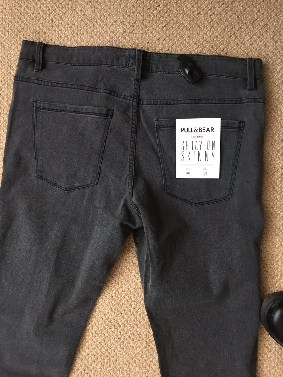danhockman's tweet photo. @ASOS_HeretoHelp ordered these.. Security tag still on.... https://t.co/VEA886Hg4r
