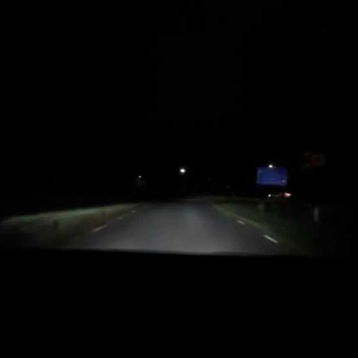 edward_ki32's tweet photo. AFS system test in AR Giulietta 1080p HD https://t.co/syKmQSwqFh