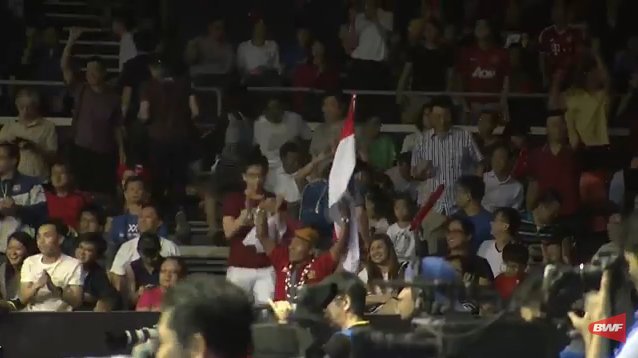 GOOD JOB! SONY DWI KUNCORO Melaju ke FINAL #SingaporeSS stlh mengalahkan LIN DAN ☺️🇮🇩👏🏻👏🏻
WHAT A MATCH! very classy~