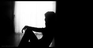 يمن چفي اعلى چفك لاك شبچه
جفيت ومادريت الجفي  شبچه
بغيابك للمصايب صرت شبچه
الزغيره والچبيره اطيح بيه