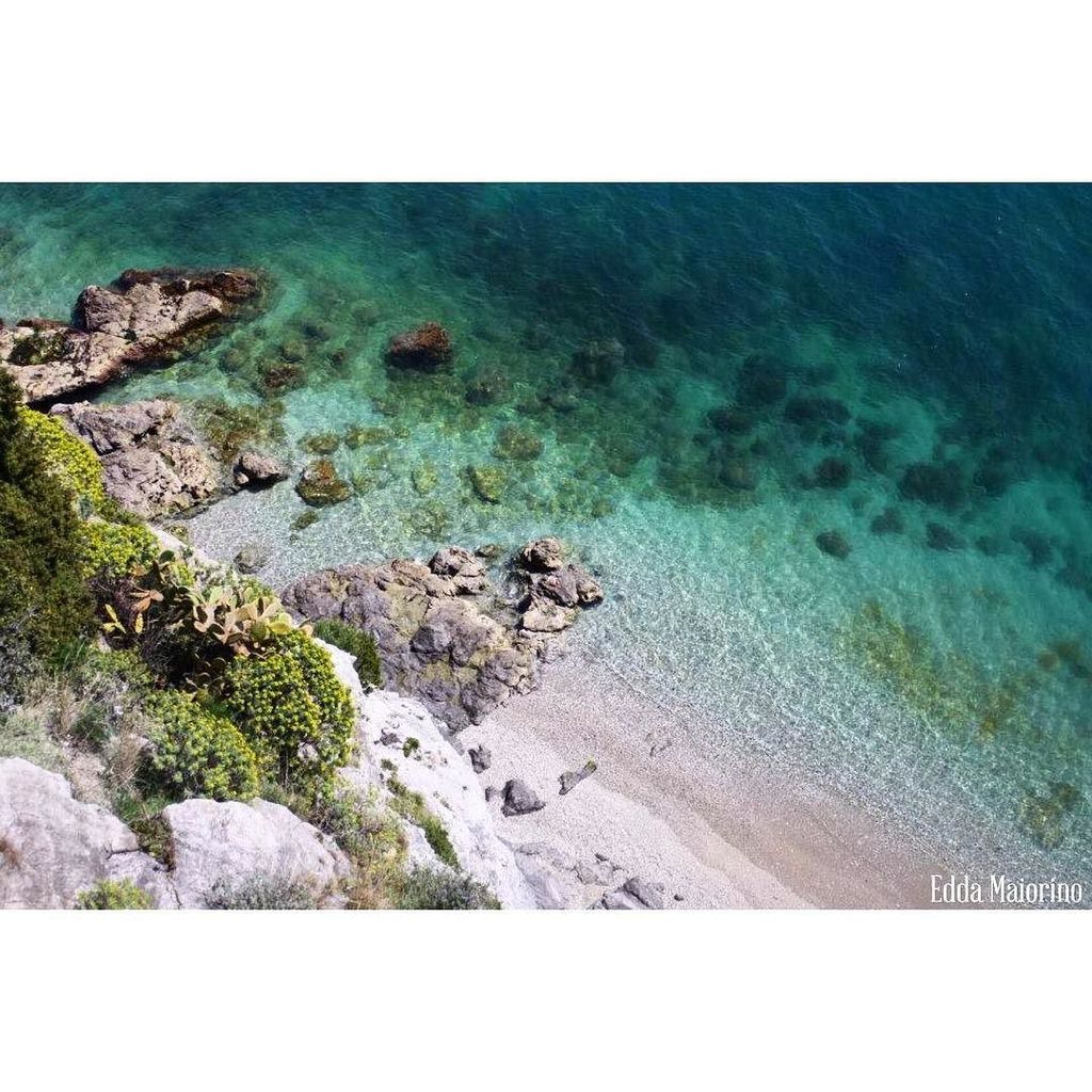 FeelingItaly's tweet photo. InstaPic by edda_maiorino: #cetara #costieraamalfitana #amalficoast #mare #sea #sun #spring #primavera #coast #acqu… https://t.co/FaHAZQwYmt
