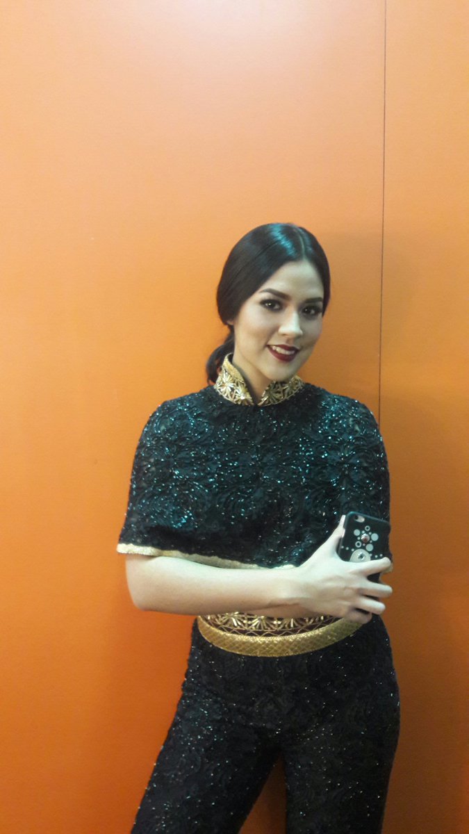 Tetap di depan tv kamu ya tweeps! Sesaat lagi kamu akan melihat penampilan dari <a href="/raisa6690/">Raisa Andriana</a> di #MelodiChrisye