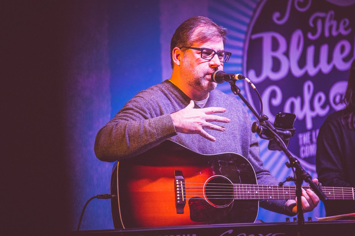 C2Cfestival's tweet image. Wish we were back in The Bluebird Cafe right now! 🎤🎸