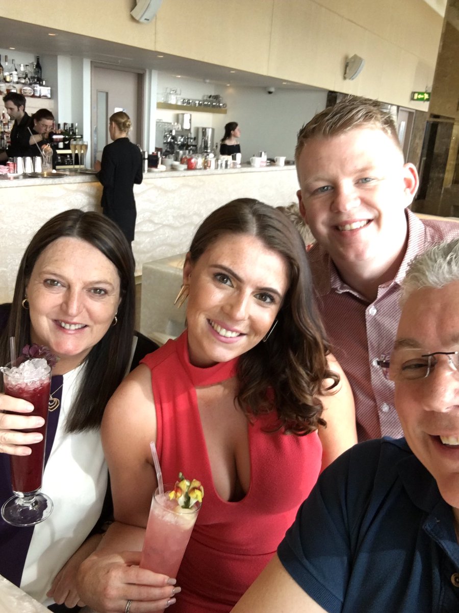 Adrian_sims67's tweet photo. Happy 23rd birthday Dave #saturdaydrinks https://t.co/hx2xbj15U1