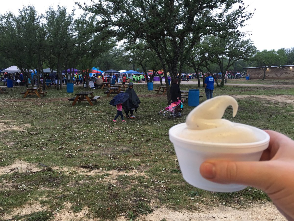 hanging out at #anybabycan in helotes today ... brave the drizzle #froyo #coffee #smoothies