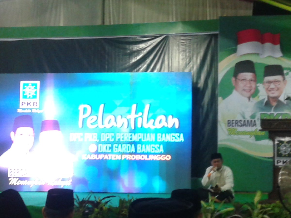 pembacaan ayat suci al qur'an oleh ustad Soleh
@kabarPKBjatim @BeritaPKB <a href="/PkbProbolinggo/">PKB Kab Probolinggo</a>